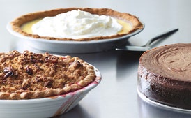 Cranberry-Apple Crumble Pie