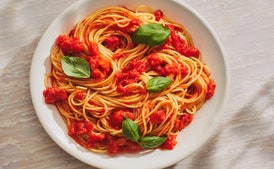 My Mother's Butter, Tomato, and Onion Sauce