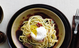 Peppery Pasta Carbonara with Poached Egg