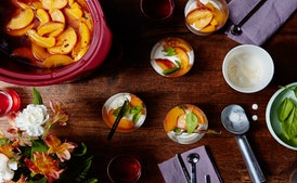 Slow Cooker Amaretto-Poached Peaches