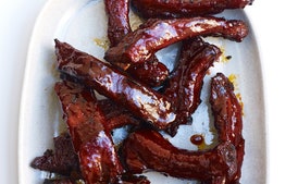 Spicy Glazed Pork Ribs