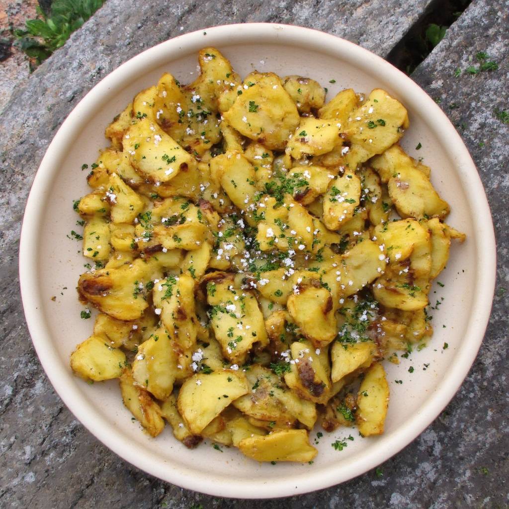Simple Grilled-Potato Salad With Grilled-Lemon Vinaigrette